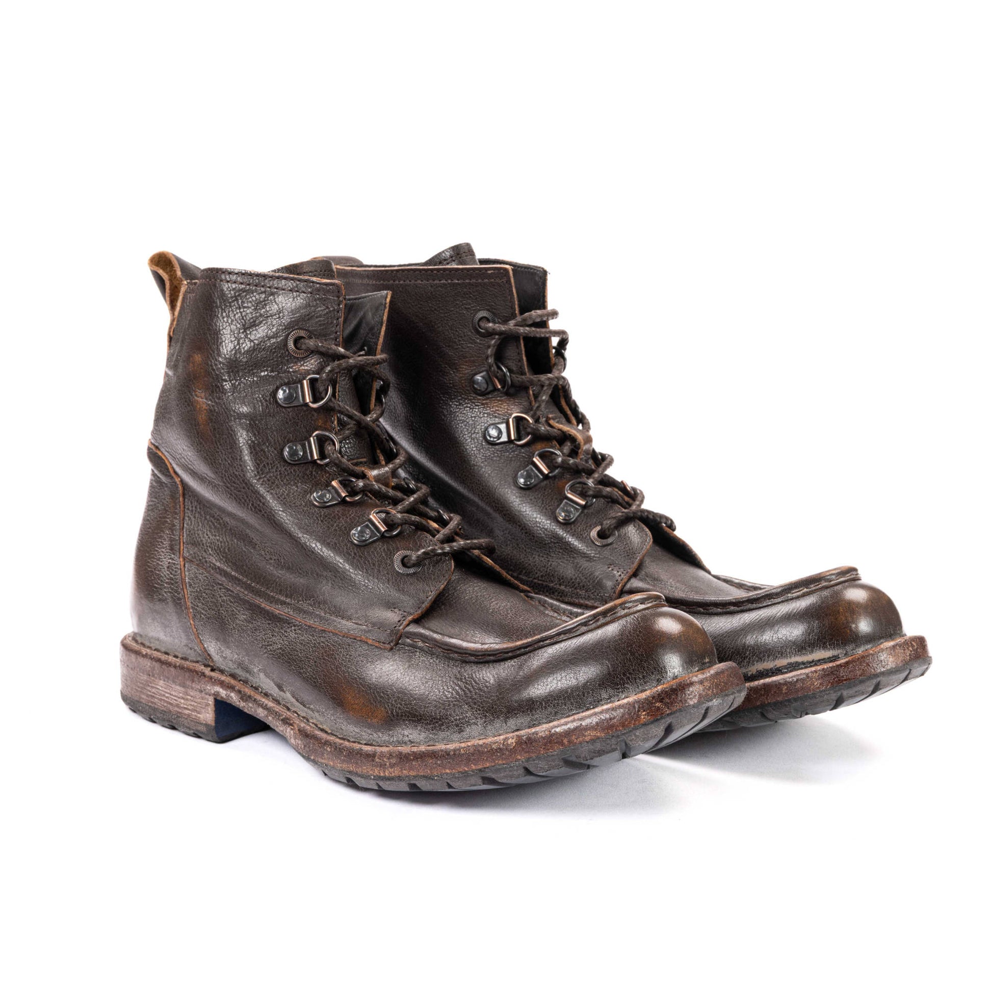 Moma Moc Toe Cusna Ebano