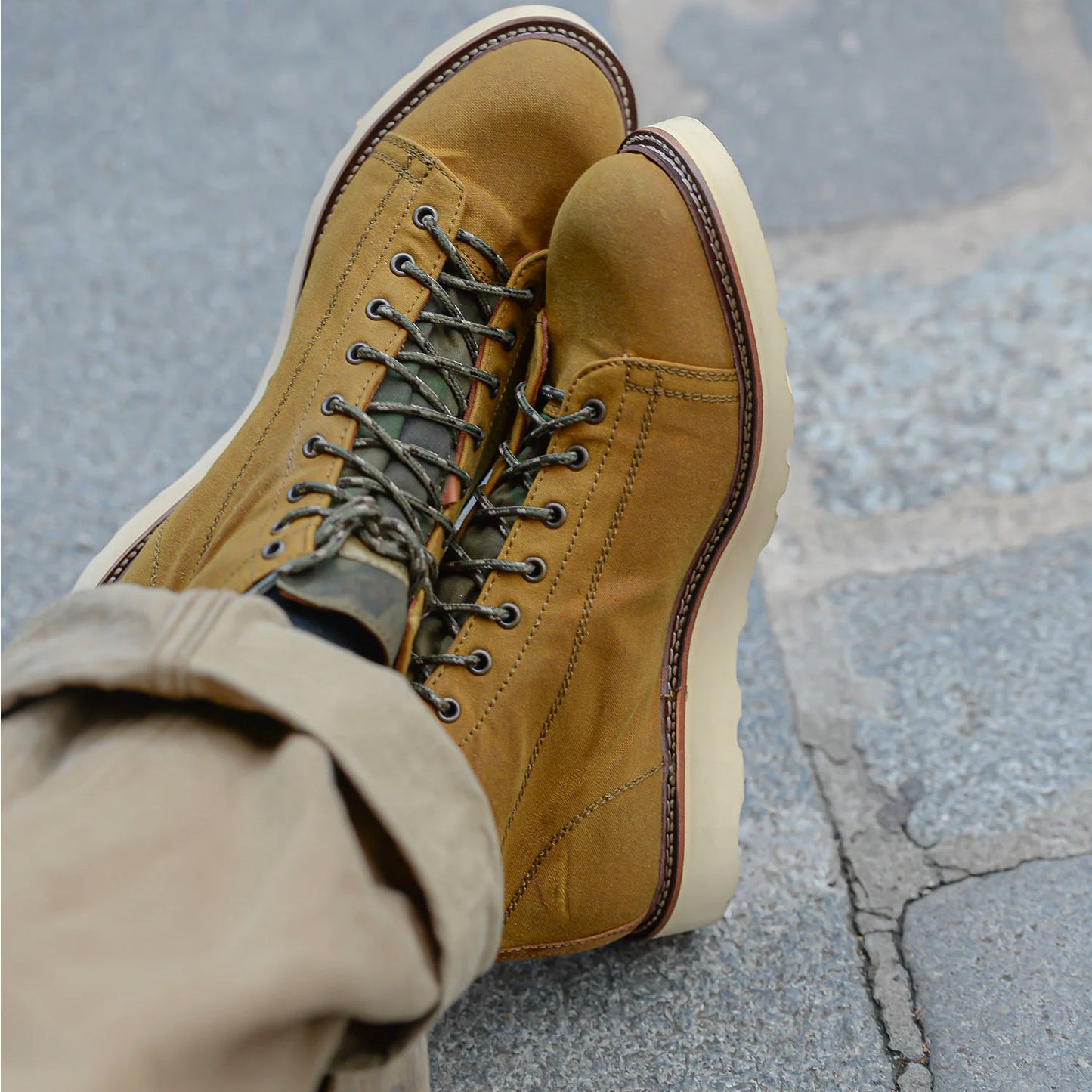 Skyliner x Fleurs de Bagne