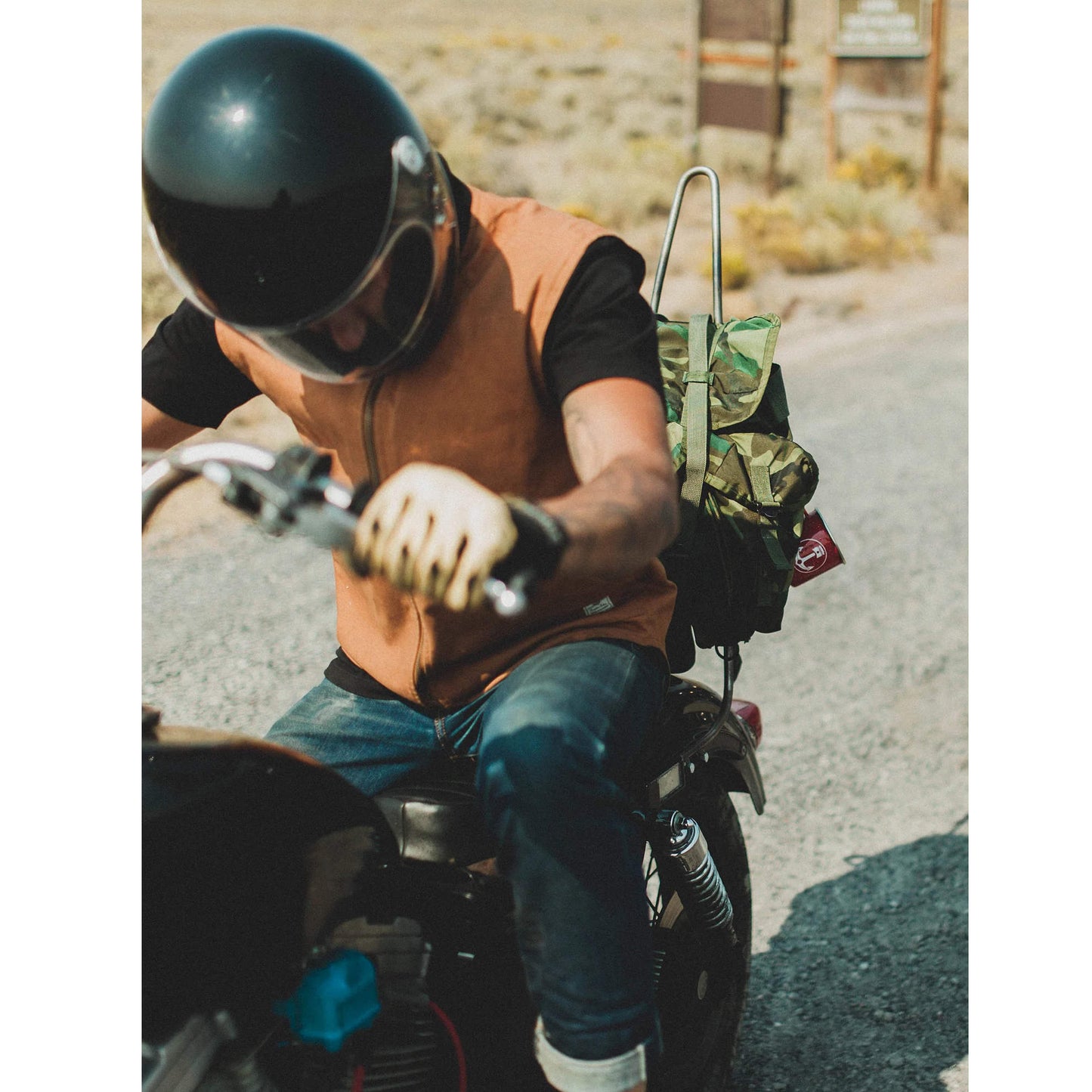 Iron & Resin Highway Canvas Vest - Union Brown