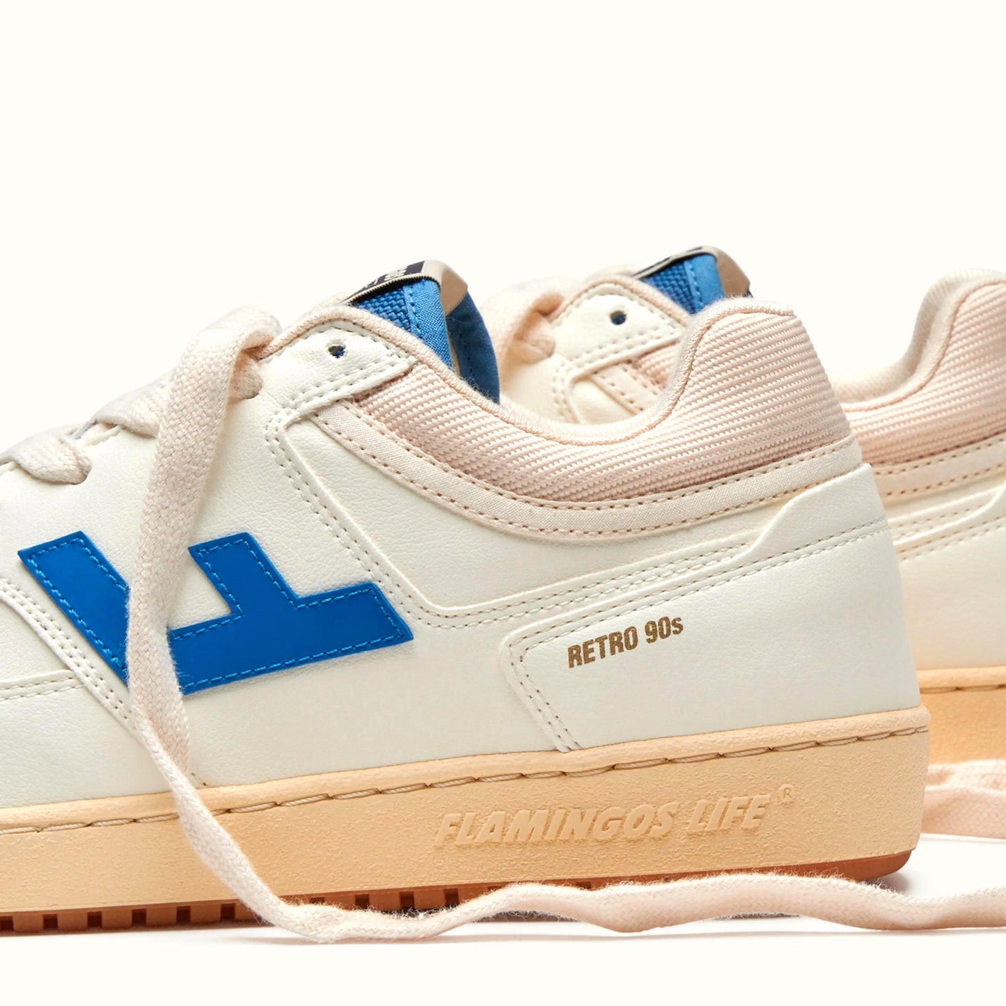 Retro 90s Pearl Indaco Caramel