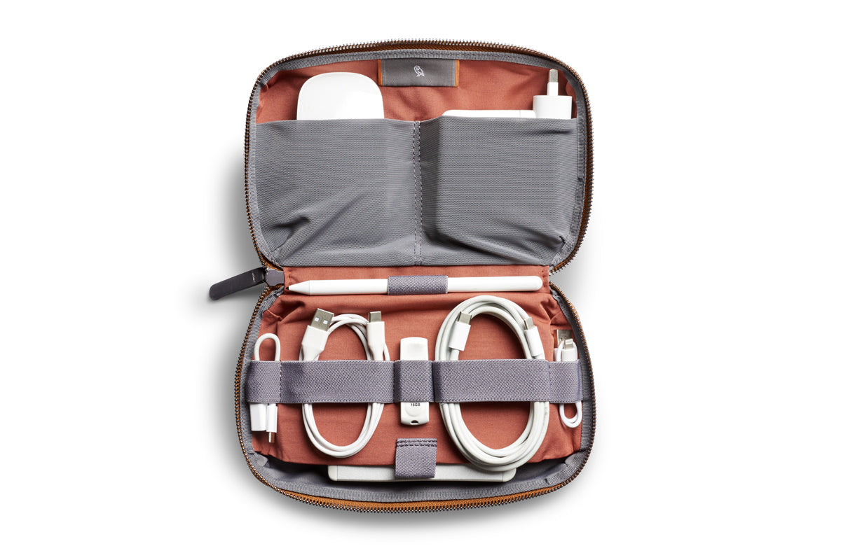 Bellroy Tech Kit Bronze inside