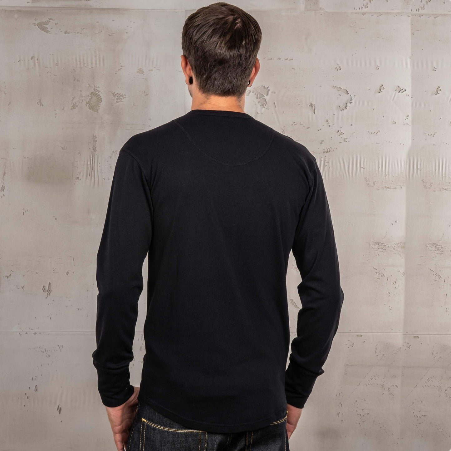 1927 Henley Langarmshirt – Tiefschwarz