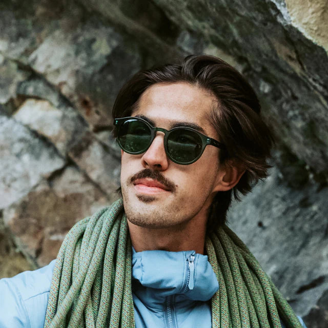 VALLON Waylons Sunglasses green face view