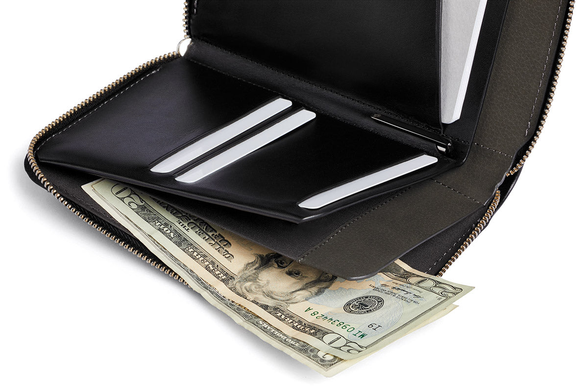 Travel Folio (Second Edit.)  - Black